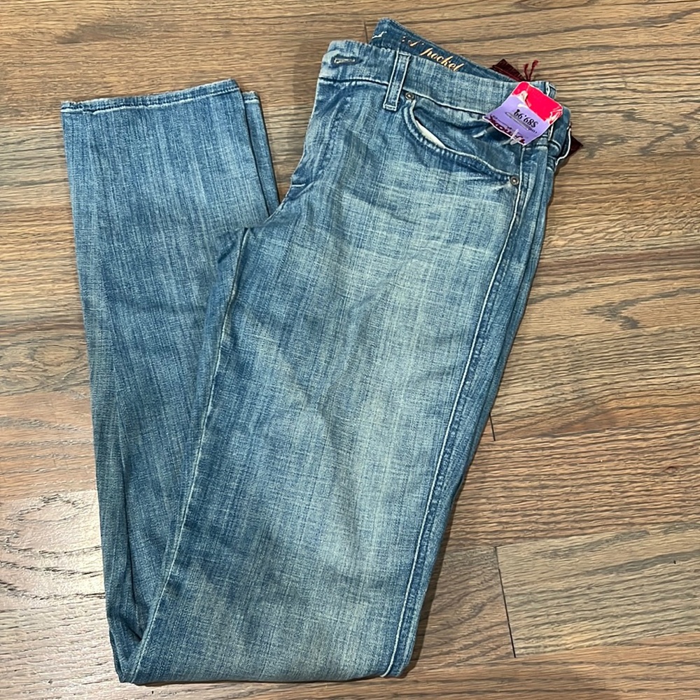 Nice stretchy for all 7 Mankind jeans size 31